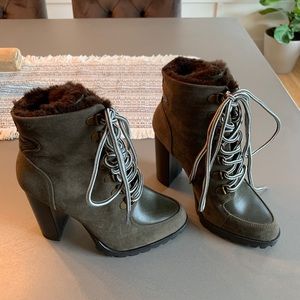 Women’s dress booties
